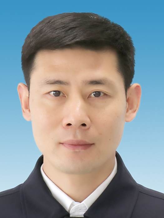 王富增(山東省臨沂市沂南縣政府黨組成員、副縣長) 王富增(山東省臨沂市沂南縣政府黨組成員、副縣長)
