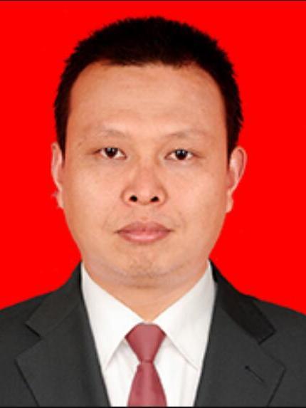 何鋒(陝西省西安市高陵區交通運輸局黨委成員) 何鋒(陝西省西安市高陵區交通運輸局黨委成員)