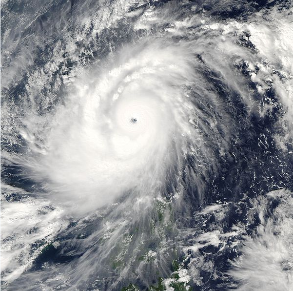 超強颱風西馬侖 衛星雲圖