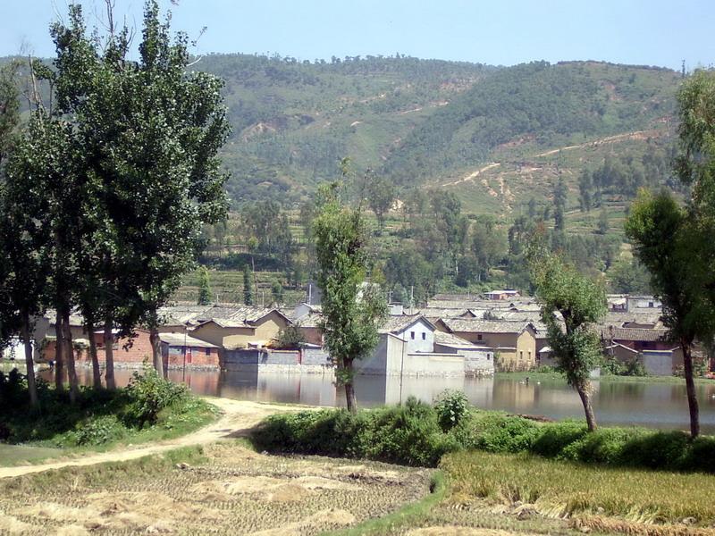 小里營村 小里營村