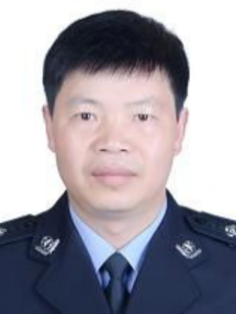 鐘小強(分宜縣公安局黨委委員、縣紀委監委駐縣公安局紀檢監察組組長) 鐘小強(分宜縣公安局黨委委員、縣紀委監委駐縣公安局紀檢監察組組長)