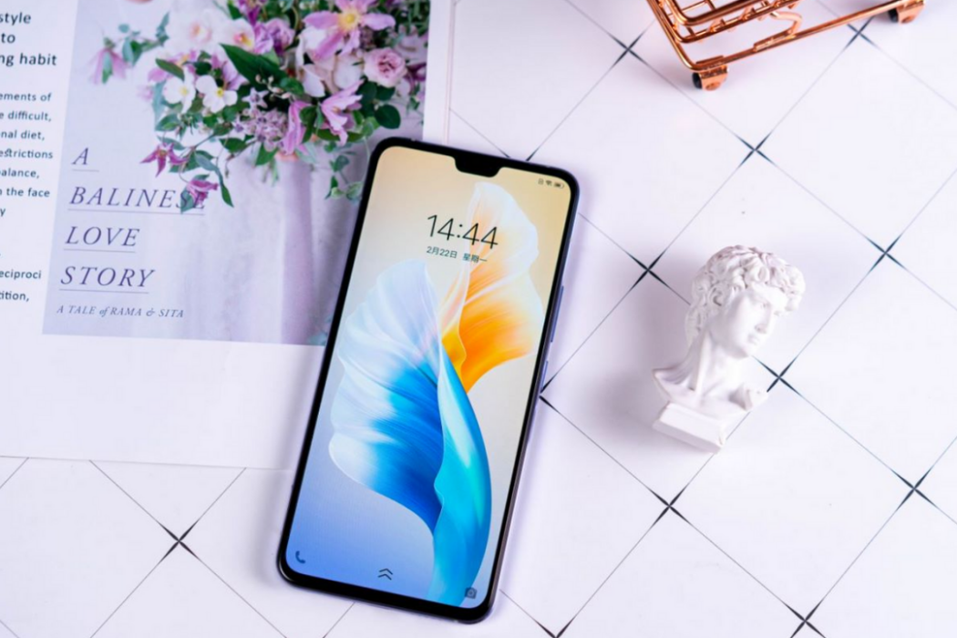 vivo S9(vivo於2021年3月3日發布的手機) vivo S9(vivo於2021年3月3日發布的手機)