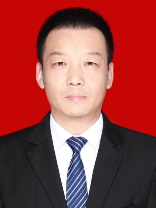 周鵬(陝西省西安市雁塔區機關事務服務中心黨組成員、副主任) 周鵬(陝西省西安市雁塔區機關事務服務中心黨組成員、副主任)