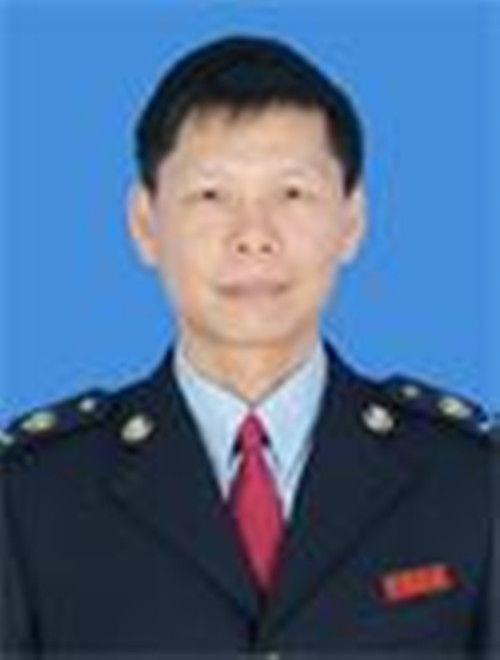 洪偉春 洪偉春