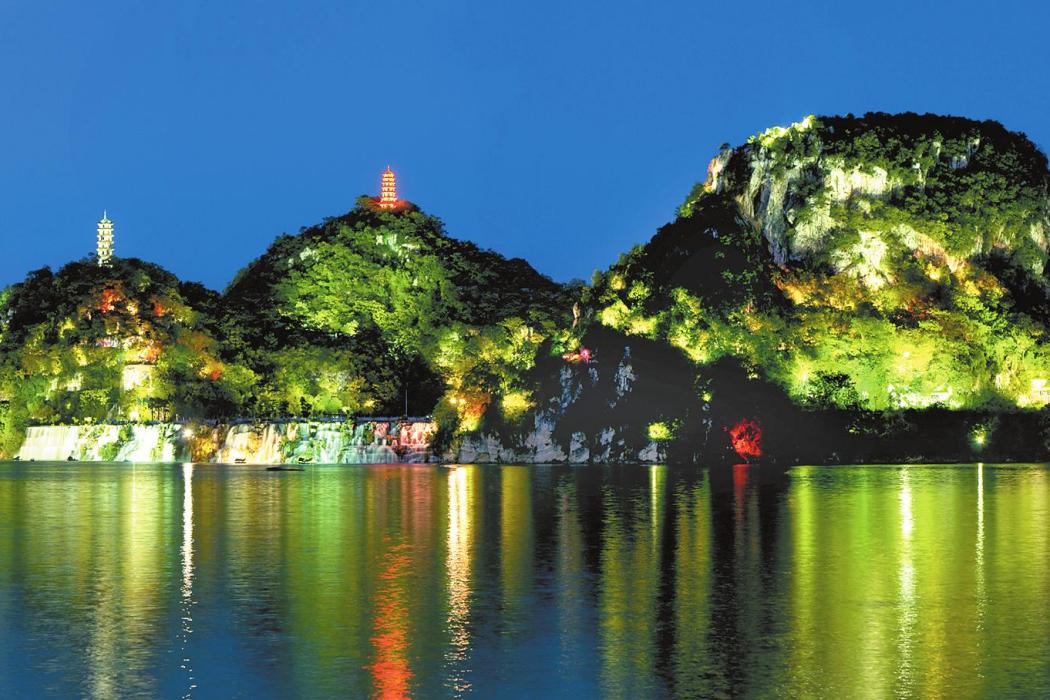 蟠龍雙塔 蟠龍雙塔
