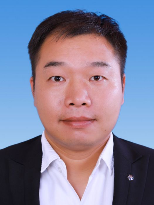 吳嶺(湖北省天門市皂市鎮黨委副書記、三級主任科員) 吳嶺(湖北省天門市皂市鎮黨委副書記、三級主任科員)
