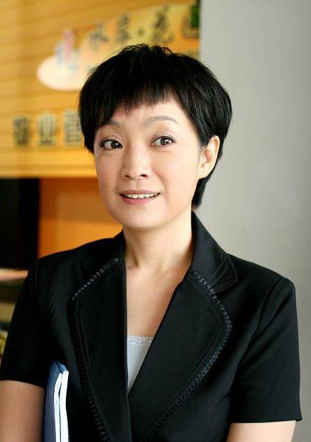 女法醫