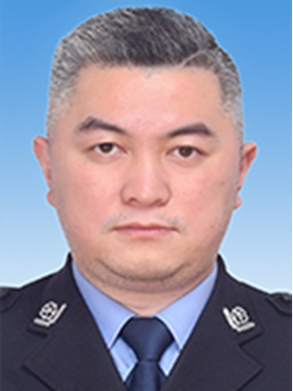 徐謙(廣東省東莞市清溪鎮副鎮長、公安分局局長) 徐謙(廣東省東莞市清溪鎮副鎮長、公安分局局長)