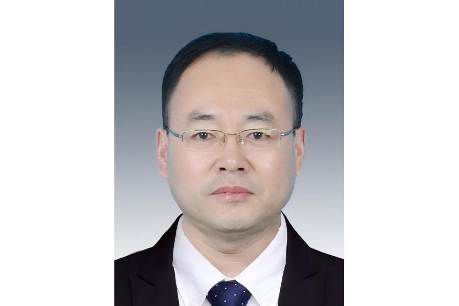 徐東升(西安文理學院校務委員兼信息工程學院院長) 徐東升(西安文理學院校務委員兼信息工程學院院長)