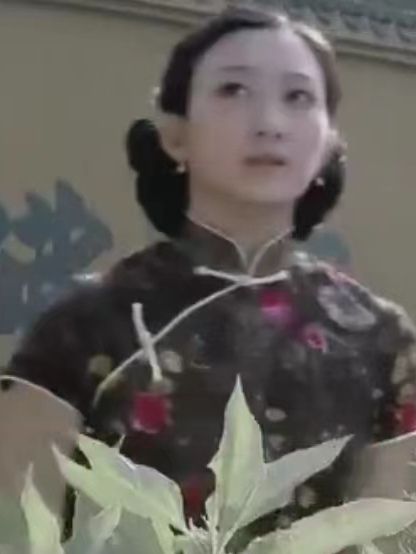 鈴木杏(電視劇《戰後之戰》中的角色)