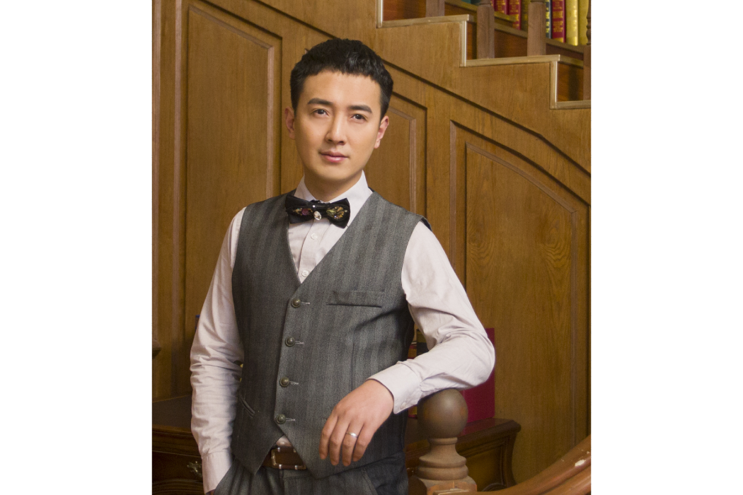 胡海陽(MR.BEGUN筆桿先生聯合創始人) 胡海陽(MR.BEGUN筆桿先生聯合創始人)