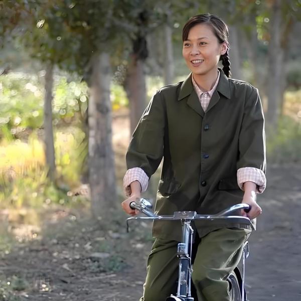 孟葦婷 孟葦婷