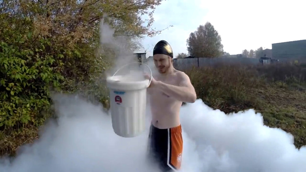 冰桶挑戰賽(ALS冰桶挑戰賽)