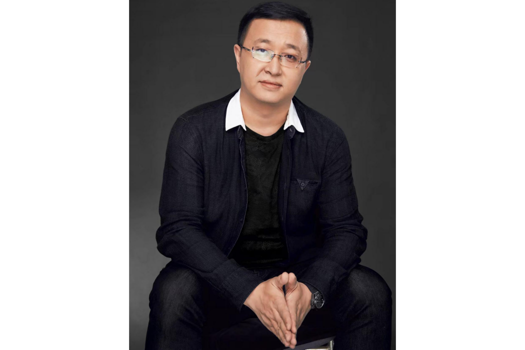 高偉(山東省裝飾協會設計委員會副主任) 高偉(山東省裝飾協會設計委員會副主任)