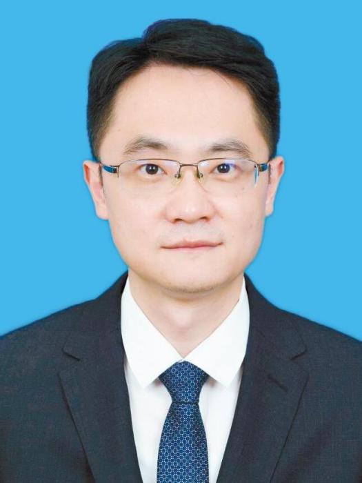 王淵(四川省內江市委常委、市紀委書記) 王淵(四川省內江市委常委、市紀委書記)