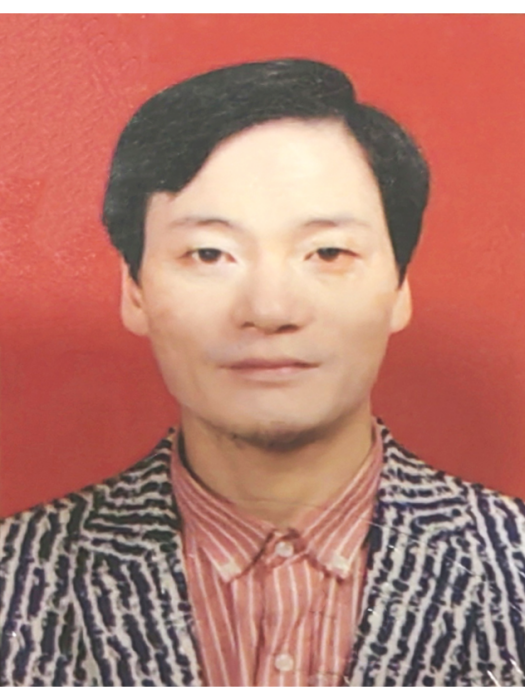 陳小華(安徽省書法家協會會員) 陳小華(安徽省書法家協會會員)