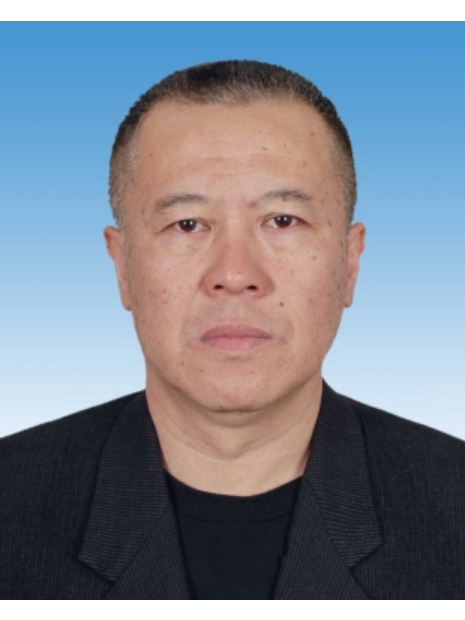 李福軍(山東省龍口市自然資源和規劃局黨組成員、副局長) 李福軍(山東省龍口市自然資源和規劃局黨組成員、副局長)