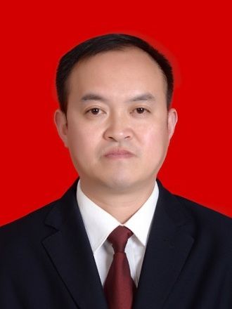 張先頂(重慶市彭水縣鹿鳴鄉黨委書記) 張先頂(重慶市彭水縣鹿鳴鄉黨委書記)