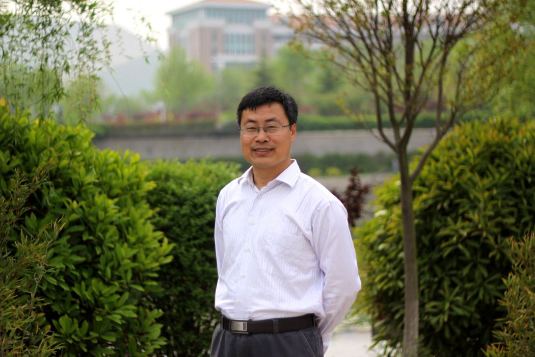 許國輝(中國海洋大學教授) 許國輝(中國海洋大學教授)