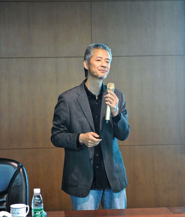 陸建平(華東師範大學教師) 陸建平(華東師範大學教師)