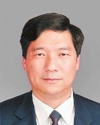 張澤軍(雲南省科學技術協會黨組書記、第一副主席)