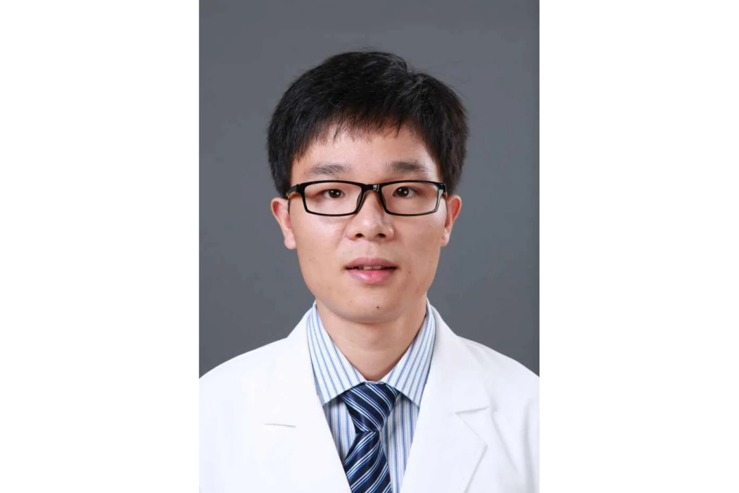 盧毅(浙江省人民醫院肝膽胰外科、微創外科副主任醫師) 盧毅(浙江省人民醫院肝膽胰外科、微創外科副主任醫師)