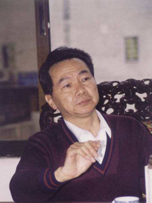 何炳 何炳