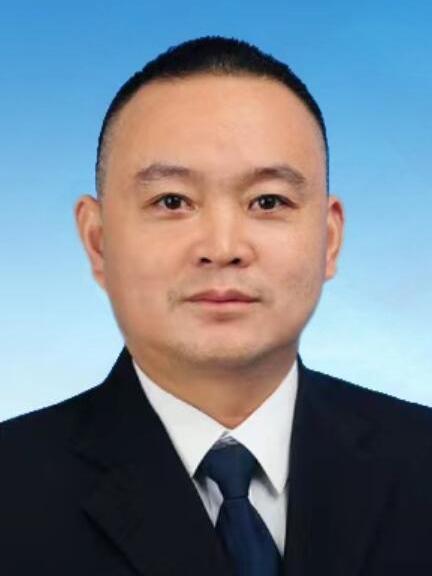 譚春林(四川省綿陽市平武縣交通運輸局路政管理大隊大隊長) 譚春林(四川省綿陽市平武縣交通運輸局路政管理大隊大隊長)