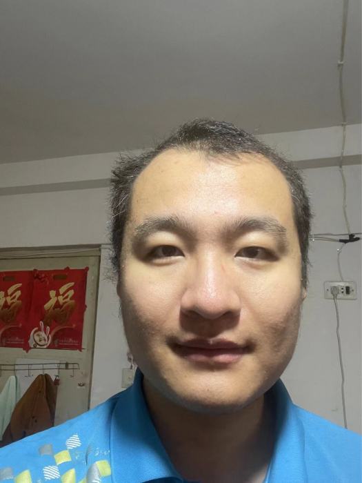 艾森(中國科學院蘭州化學物理研究所低碳能源材料課題組課題組成員) 艾森(中國科學院蘭州化學物理研究所低碳能源材料課題組課題組成員)