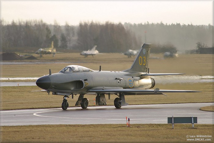 瑞典空軍J32“長矛”式戰鬥機
