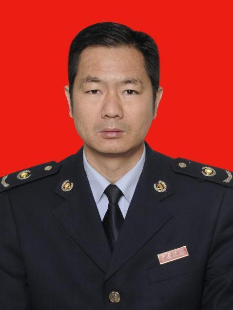 田維富 田維富