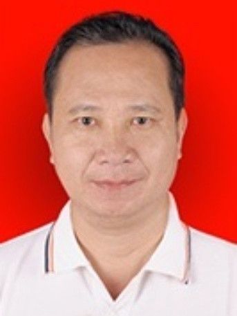 羅錦輝(雲浮市人力資源和社會保障局二級調研員) 羅錦輝(雲浮市人力資源和社會保障局二級調研員)
