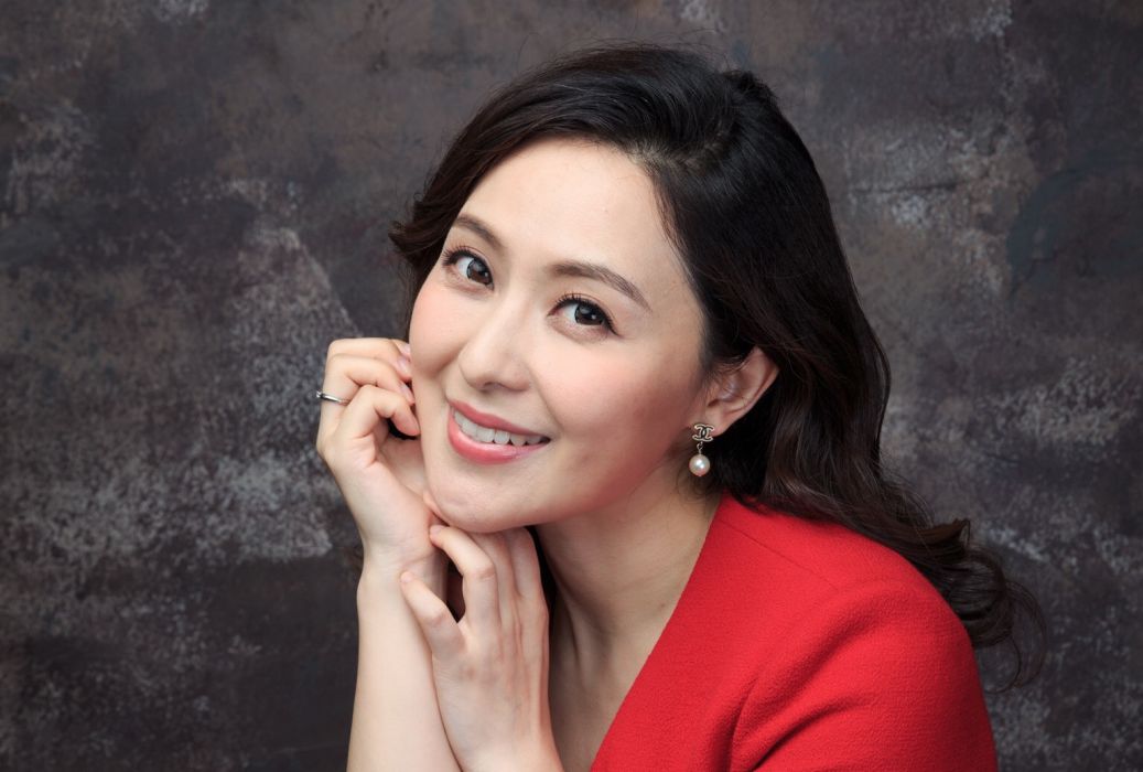 王莉(中國內地主持人) 王莉(中國內地主持人)