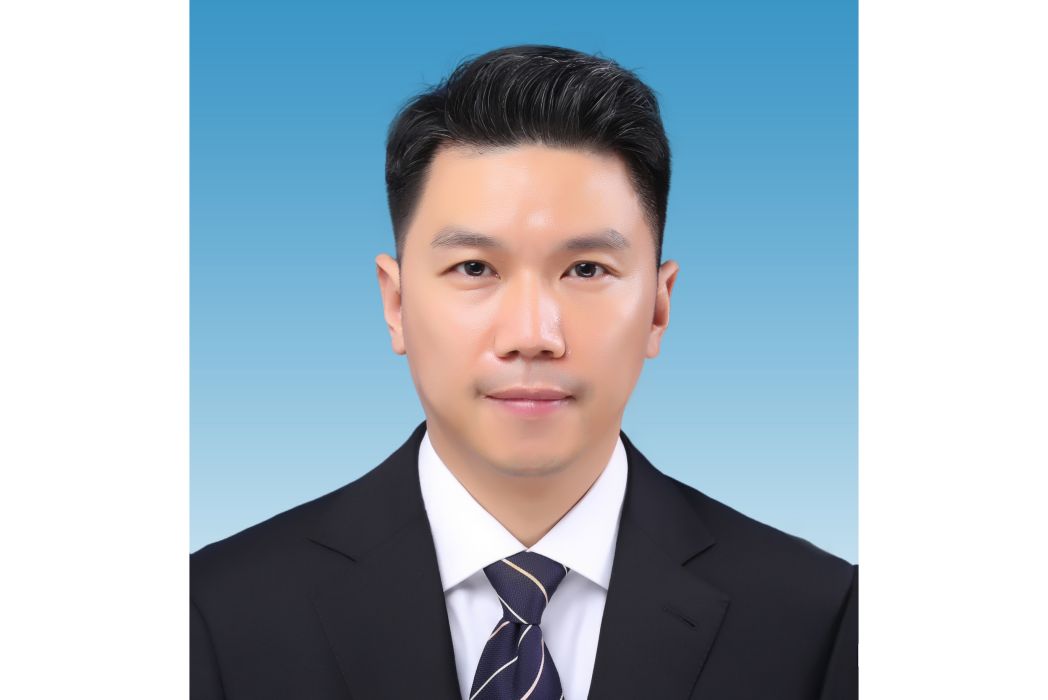 杜都(四川省成都市新津區人民政府辦公室黨組副書記,智慧蓉城運行中心主任) 杜都(四川省成都市新津區人民政府辦公室黨組副書記,智慧蓉城運行中心主任)