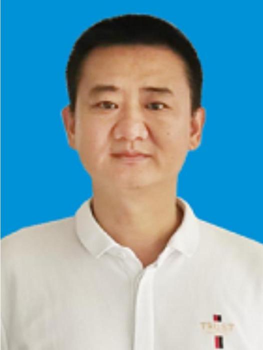 劉凌雲(湖南省益陽市資陽區水利局黨組成員、副局長) 劉凌雲(湖南省益陽市資陽區水利局黨組成員、副局長)
