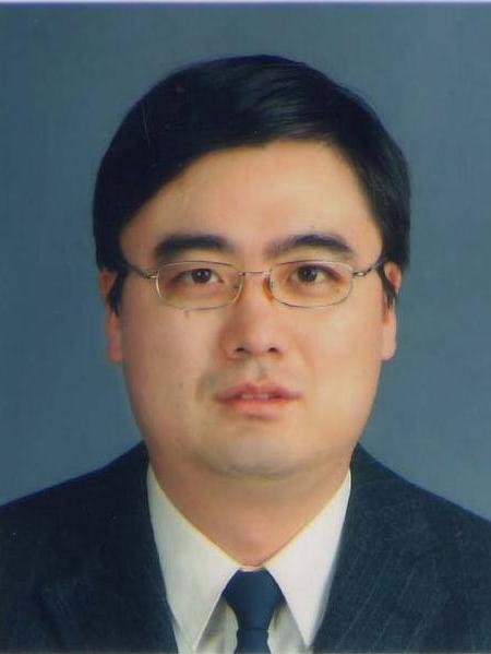 高文(山東省濰坊市奎文區供銷社黨組書記、主任) 高文(山東省濰坊市奎文區供銷社黨組書記、主任)