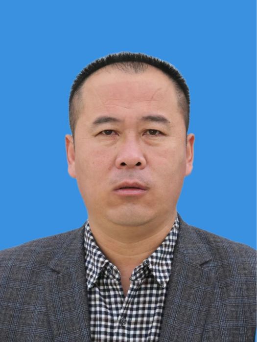 崔躍華(山東省聊城市江北水城旅遊度假區黨工委委員、服務中心黨總支書記、主任) 崔躍華(山東省聊城市江北水城旅遊度假區黨工委委員、服務中心黨總支書記、主任)