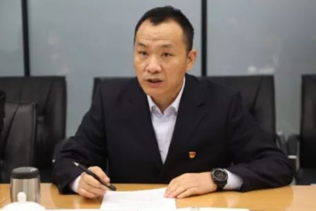 王世光(中航工程集成設備有限公司董事長、黨委書記) 王世光(中航工程集成設備有限公司董事長、黨委書記)
