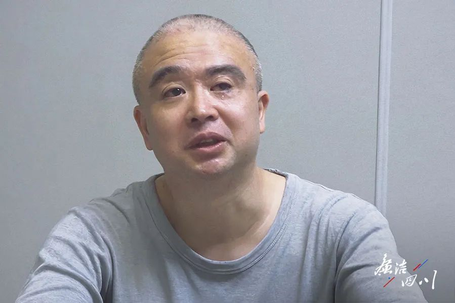 李青川(資陽市安岳縣國有資產監管和金融工作局原黨委委員、副局長) 李青川(資陽市安岳縣國有資產監管和金融工作局原黨委委員、副局長)