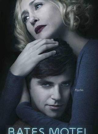 維拉·法梅加(Vera Farmiga) 維拉·法梅加(Vera Farmiga)
