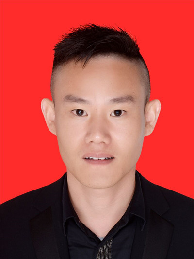楊林(宜昌市青年創業者協會副會長) 楊林(宜昌市青年創業者協會副會長)