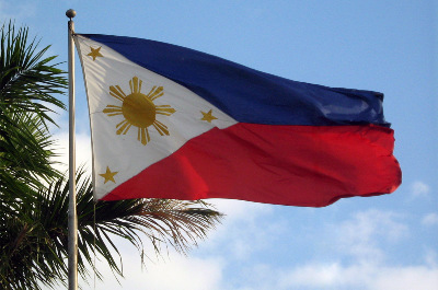 正掛的菲律賓國旗是藍色部分朝上