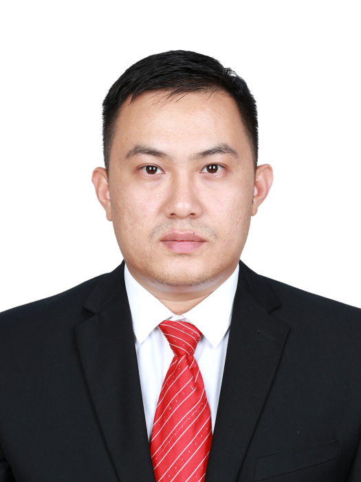 林君(貴州省黔南布依族苗族自治州平塘縣審計局副局長) 林君(貴州省黔南布依族苗族自治州平塘縣審計局副局長)