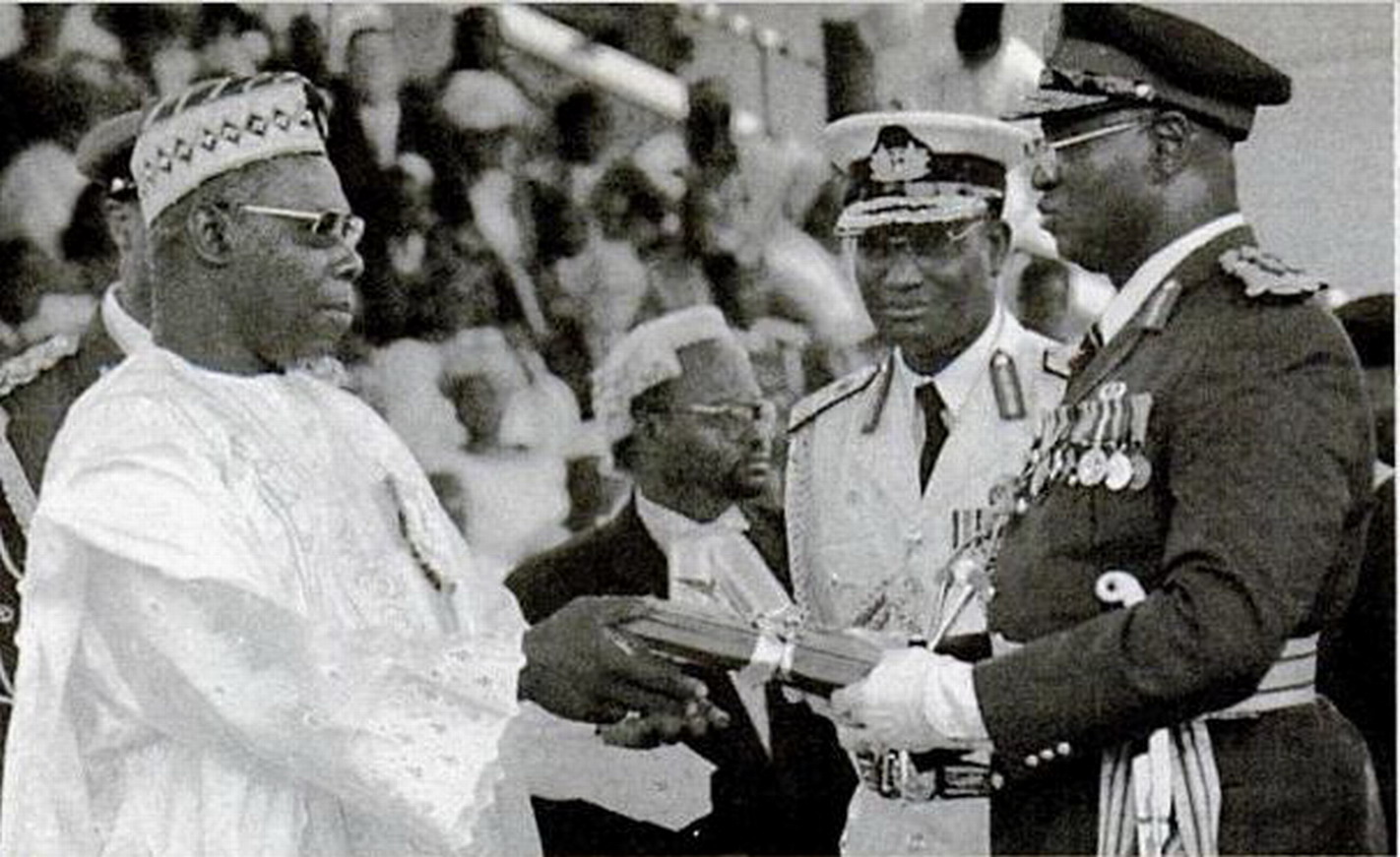 奧巴桑喬就任奈及利亞總統