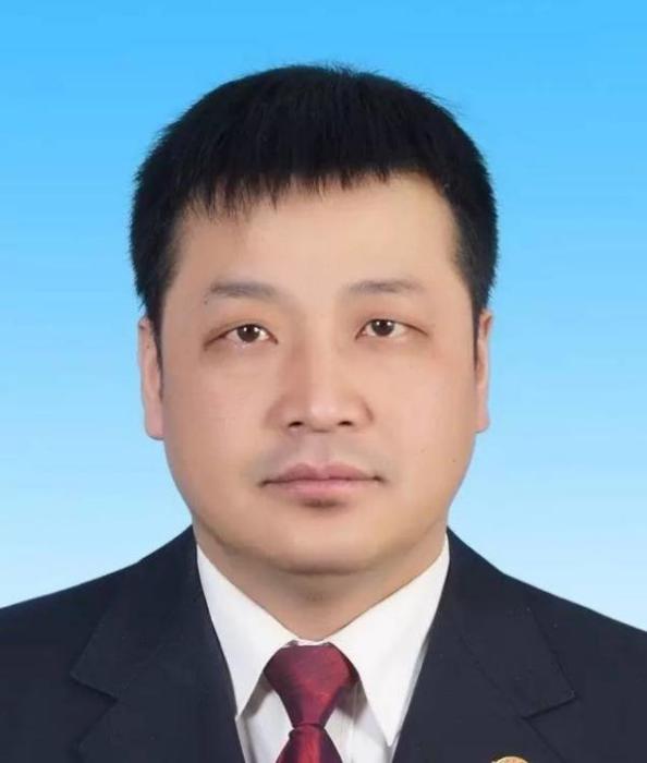 馬俊峰(銀川市人民檢察院偵查監督處處長) 馬俊峰(銀川市人民檢察院偵查監督處處長)