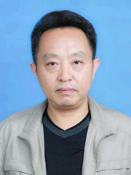 宋斌(安徽省六安市霍山縣文化旅遊體育局黨組成員、副局長) 宋斌(安徽省六安市霍山縣文化旅遊體育局黨組成員、副局長)