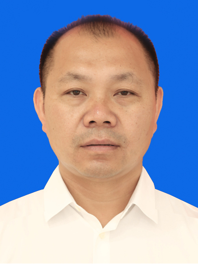 謝江(重慶市酉陽土家族苗族自治縣委教育工委委員、縣教委副主任) 謝江(重慶市酉陽土家族苗族自治縣委教育工委委員、縣教委副主任)