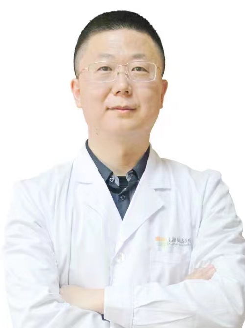 張少博(上海貝達醫院兒科醫生) 張少博(上海貝達醫院兒科醫生)