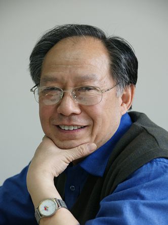 何桐翼 何桐翼