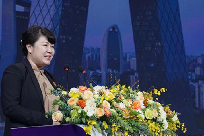 唐怡(中央廣播電視總台人員)